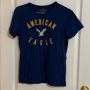 American Eagle men’s tee